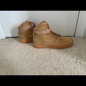 Nike AF1’s (pretty new)